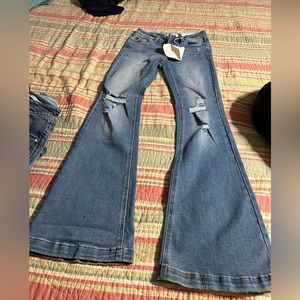 Kan Kan NWT size 5/26 mid rise button fly